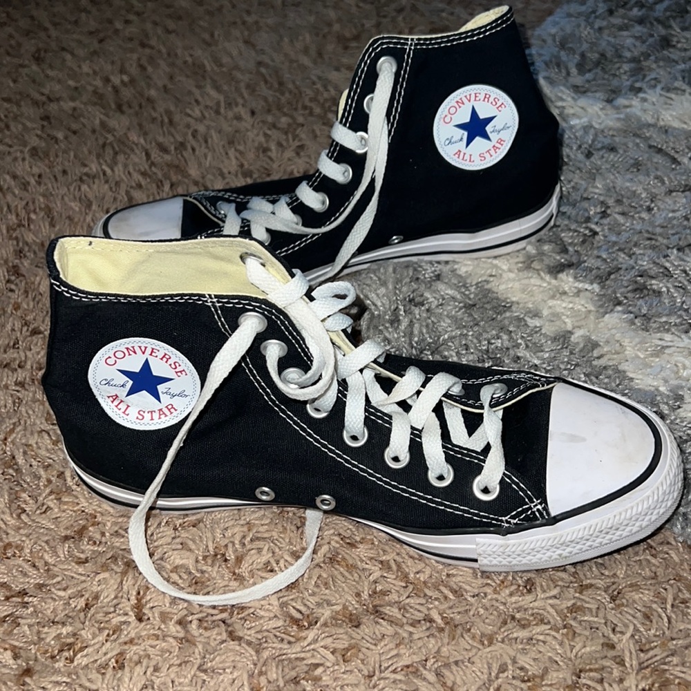 black converse